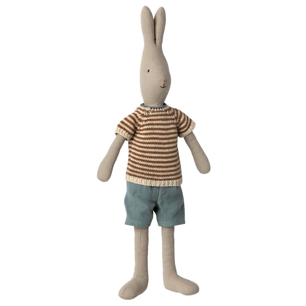 Rabbit Size 3 w. Knitted Shirt & Short