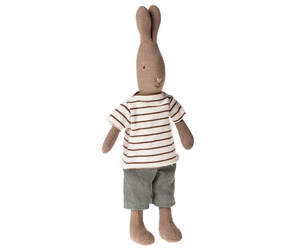 Rabbit Size 2 Brown w. Shirt