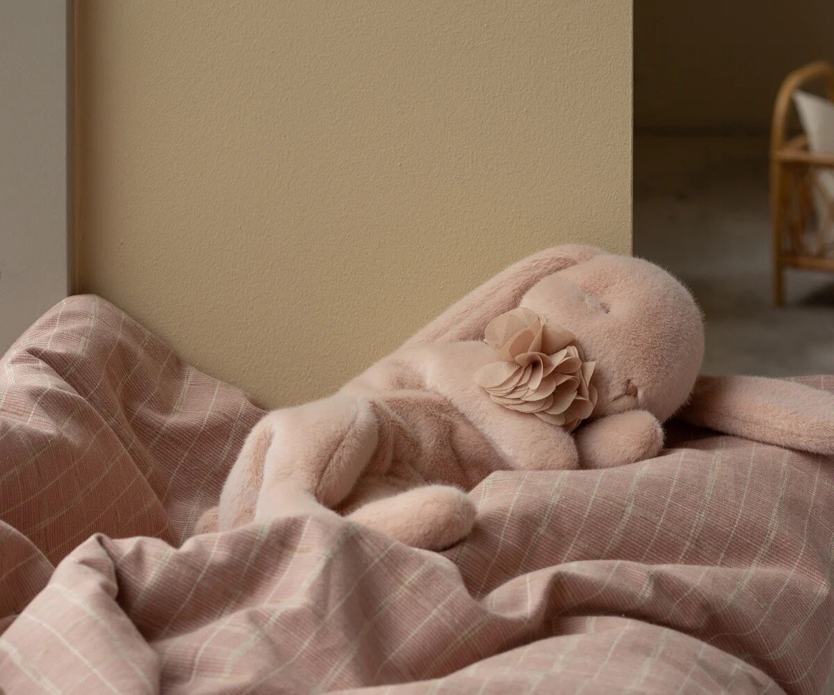 Sleeping Bunny Pink