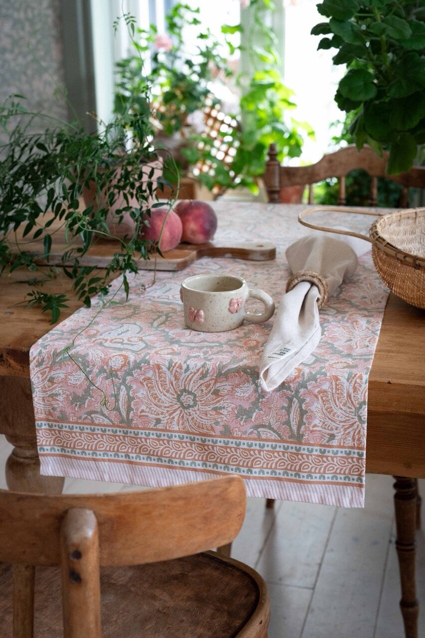 Table Runner Dante Pink