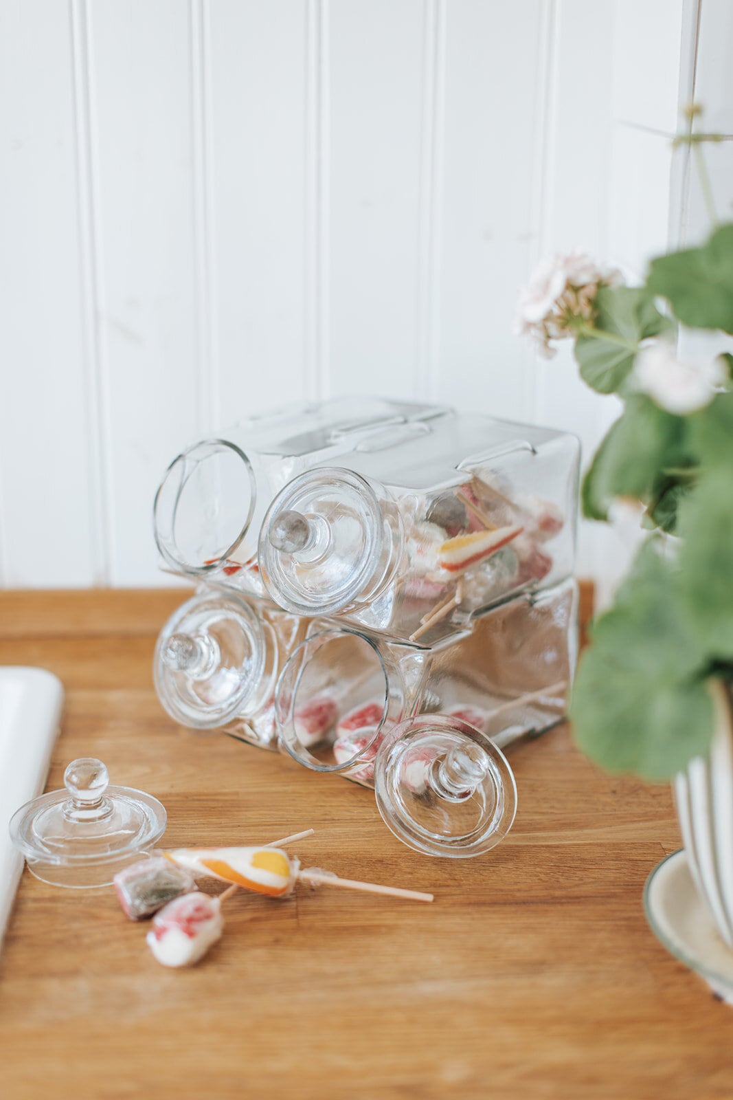 Glass Jar Stackable w. Lid Small