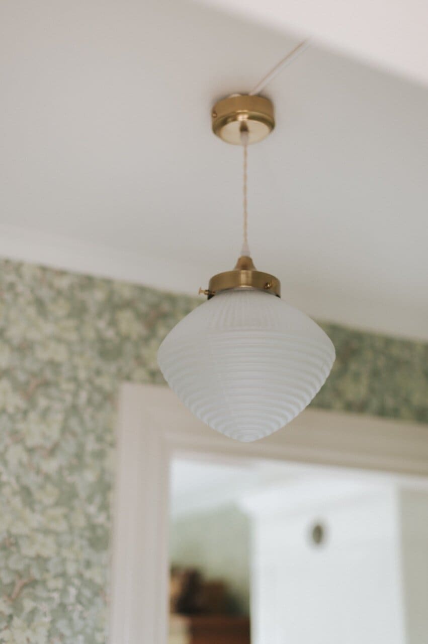 Pendant Lamp Alfred w. Twisted Cord Brass/Frost