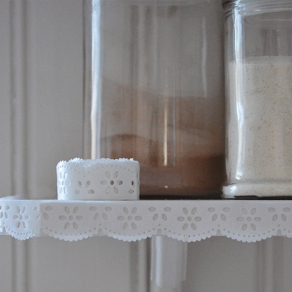 Shelf Trim White Lace