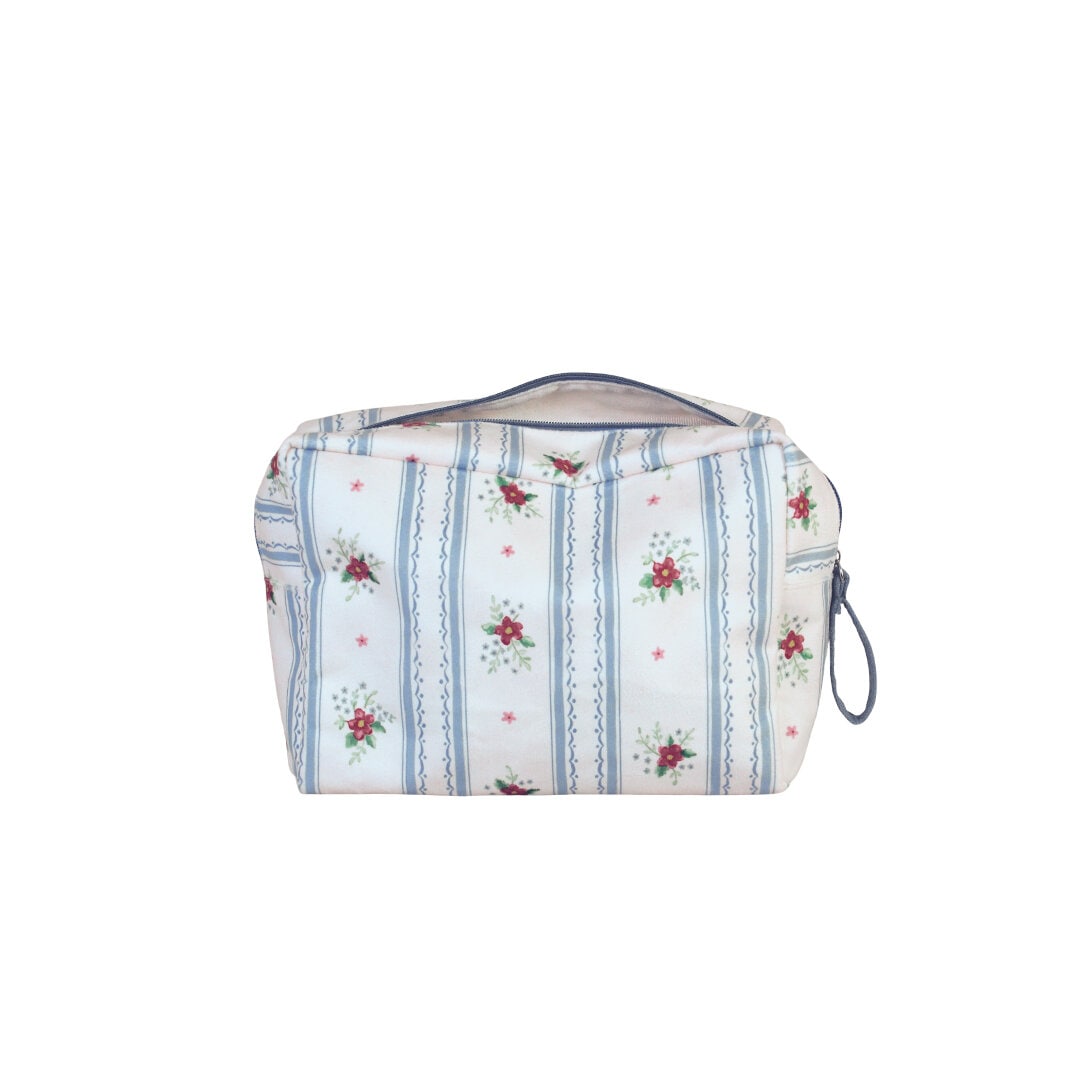 Wash Bag Felicia Blue M