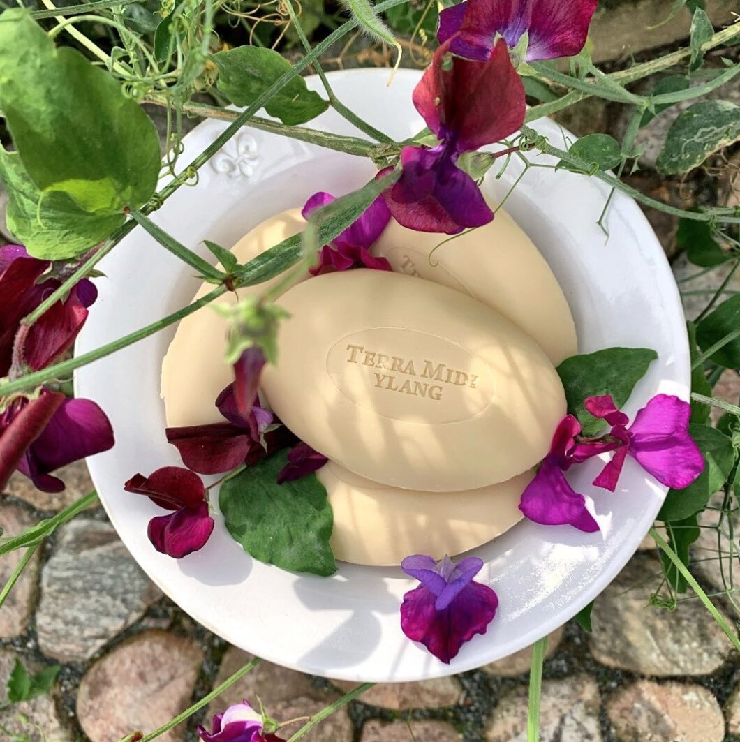 Goose Egg Cellophane Ylang