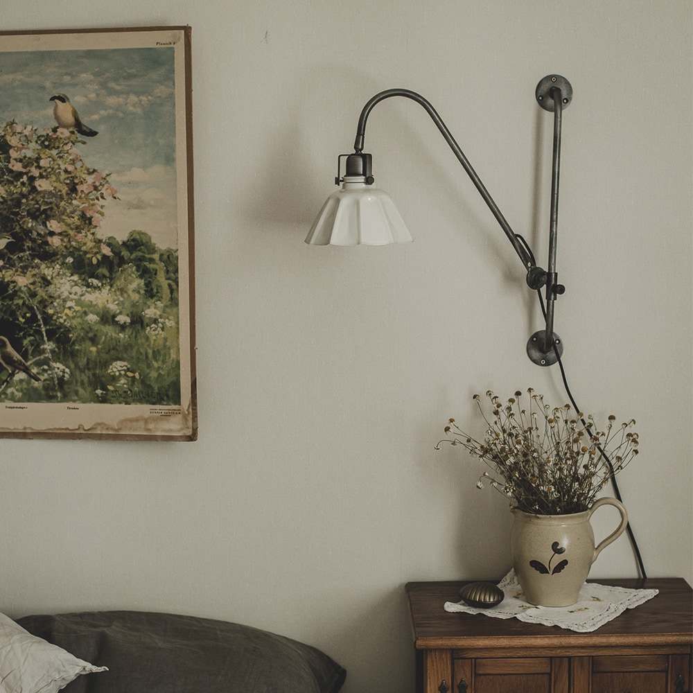 Wall Lamp Margareta Adjustable Antique White/Graphite