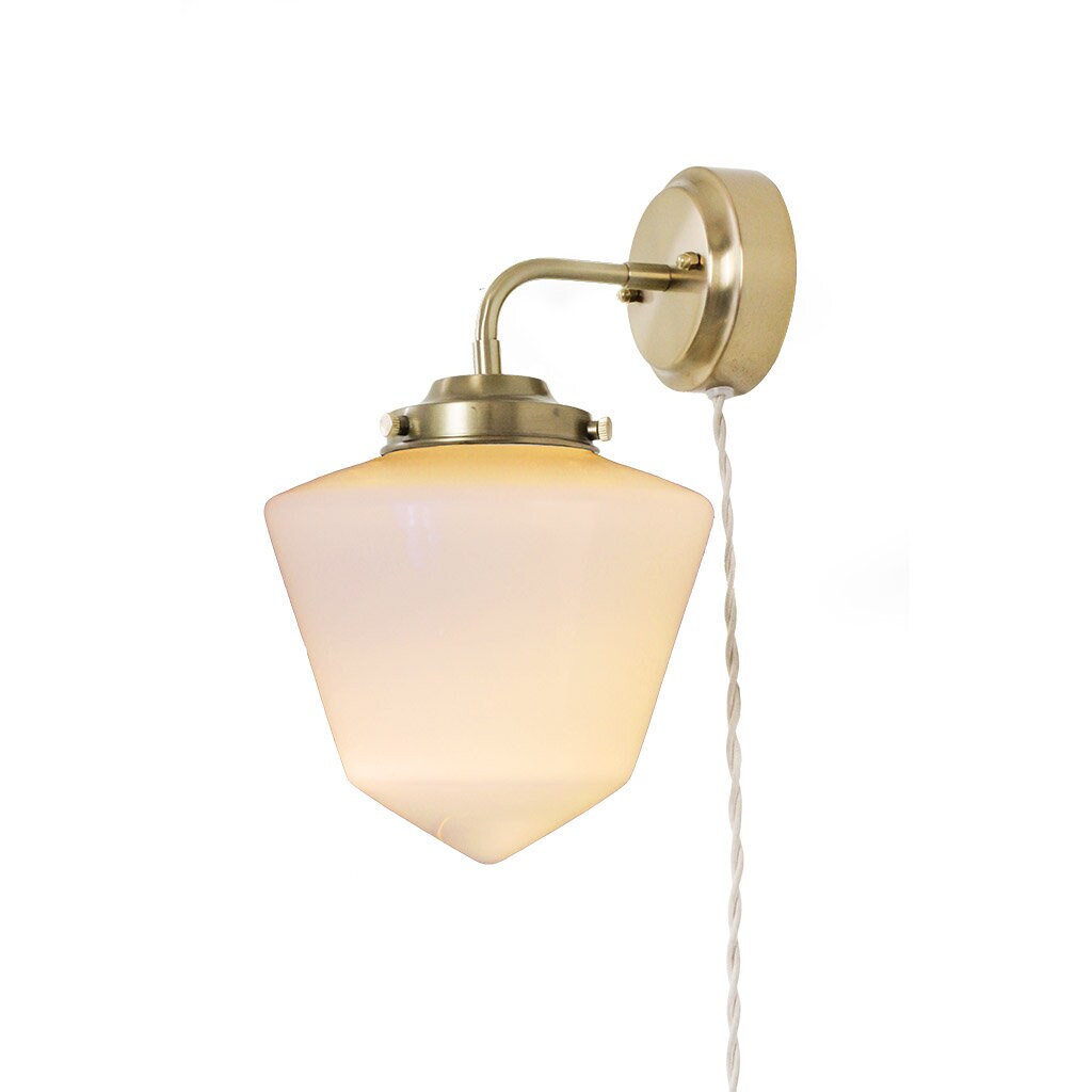 Wall Lamp Signe Brass/Opal White