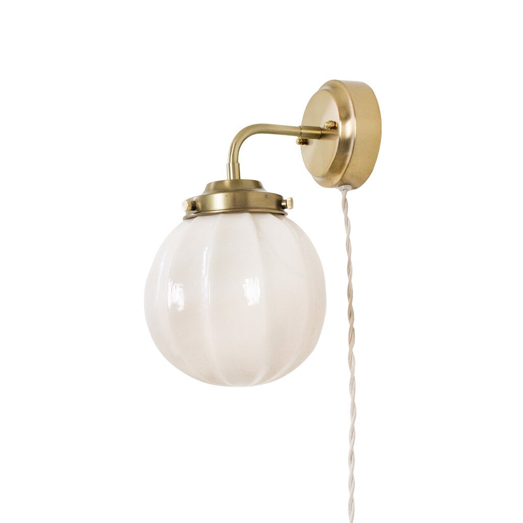 Wall Lamp Marit Brass/Opal Beige Small