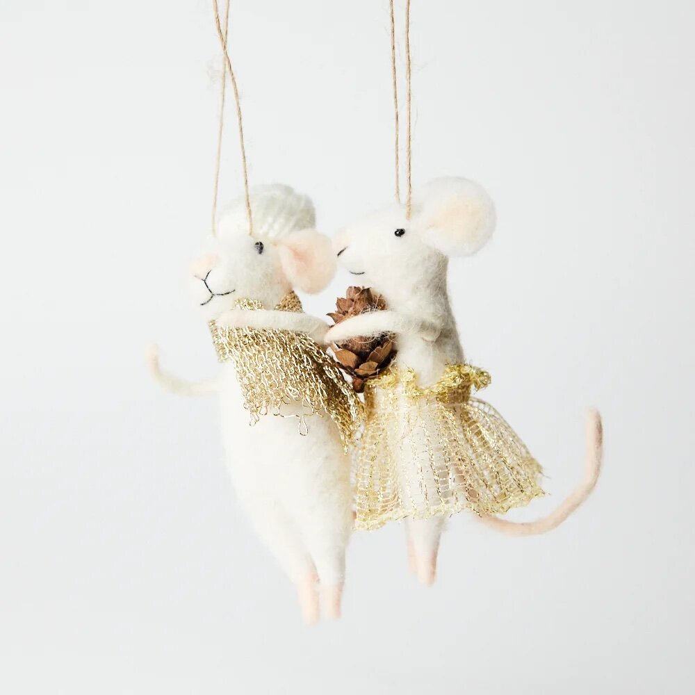 Mice White w. Cone