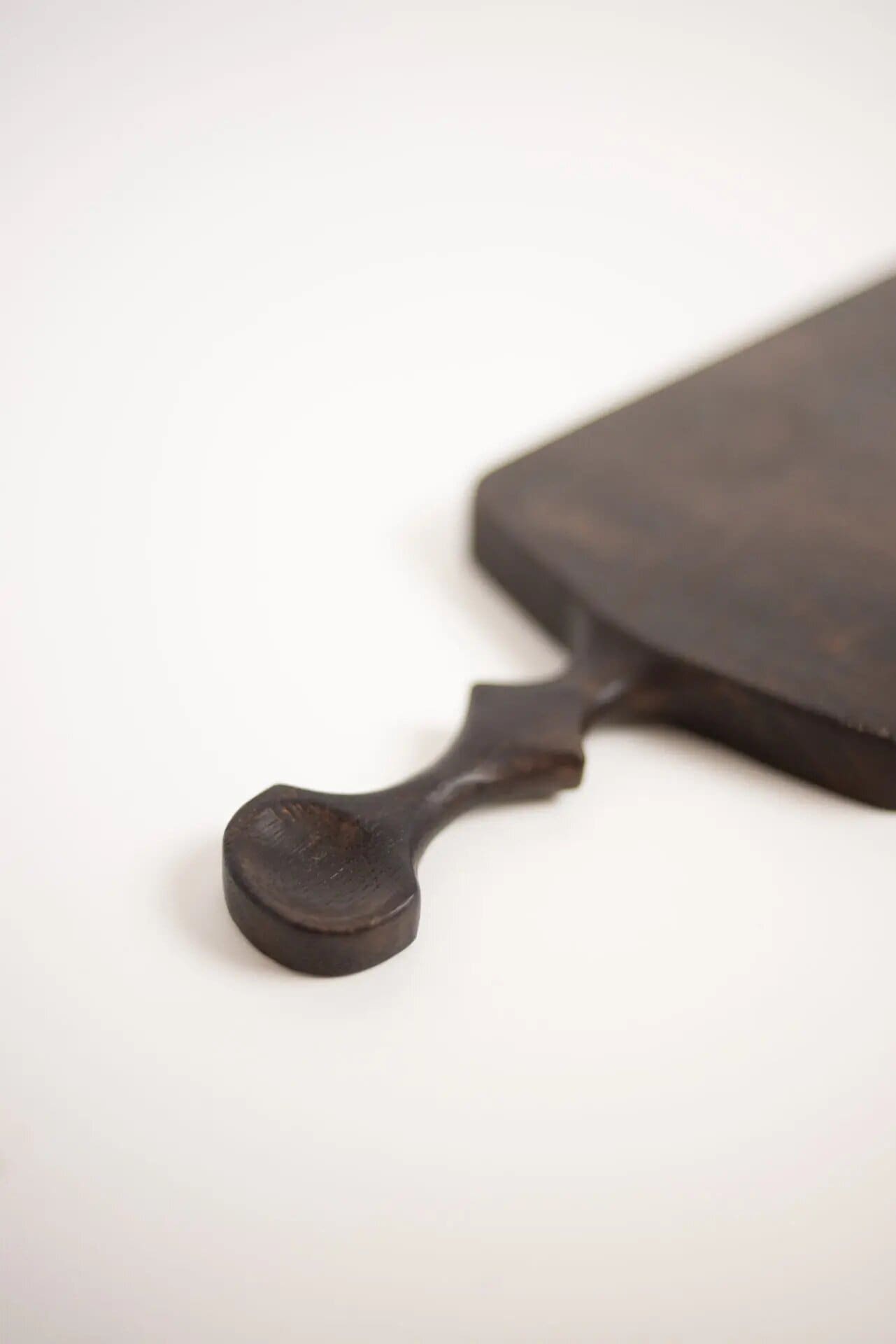Serving Board Zander Brown