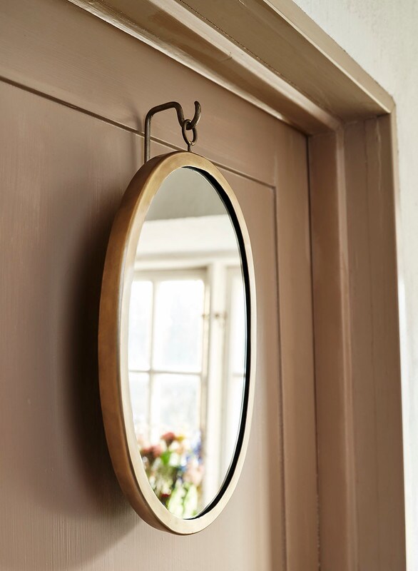 Mirror Oval w. Hook Antique Brass