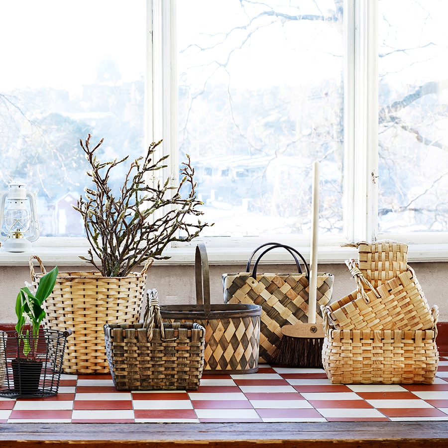 Wood Basket Kerstin w. Handle Natural Small