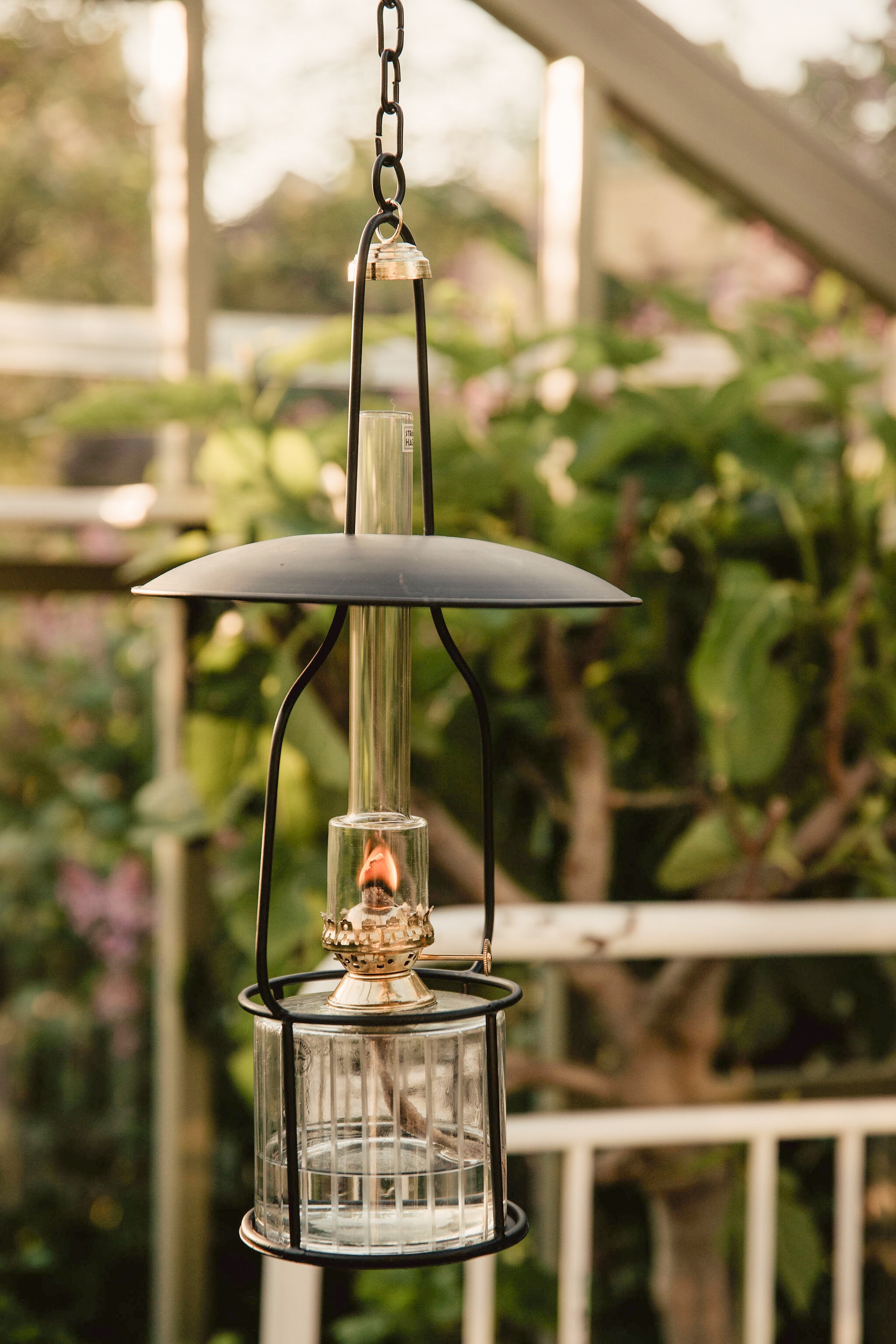 Hanging Kerosene Lamp Black/Brass