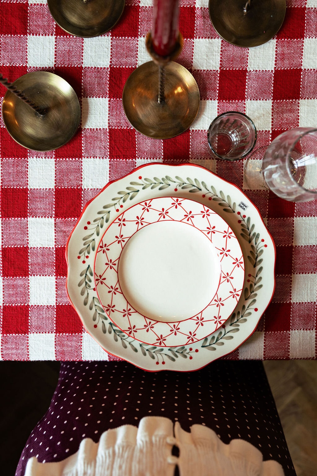 Small Plate Marion Clover Red