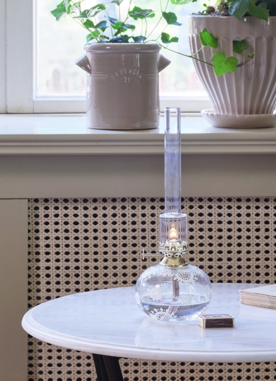 Kerosene Lamp Marja Oval White